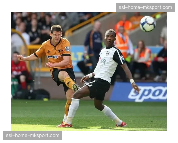 即时战报：富勒姆 vs 狼队半场1-1，两队共完成20次射门