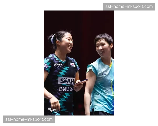 澳门站女双决赛，陈梦-王曼昱3-1击败韩国组合田志希-申裕斌